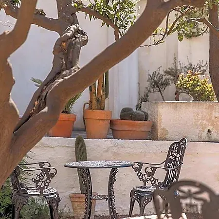 Il Sogno Delle Benedettine * Ostuni